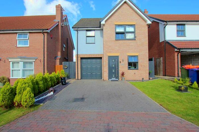 3 Bedroom Detached House To Rent In Brocklesby Avenue, Immingham, DN40