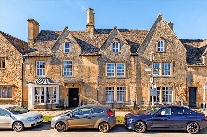 6 Bedroom Terraced House For Sale In High Street, Chipping Campden, Gloucestershire, GL55