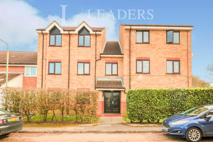 1 Bedroom Flat To Rent In Markwell Wood, Harlow, CM19