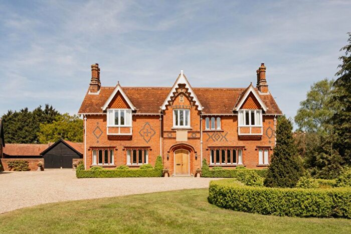 6 Bedroom Detached House For Sale In Kimberley, Nr Wymondham, Norfolk, NR18