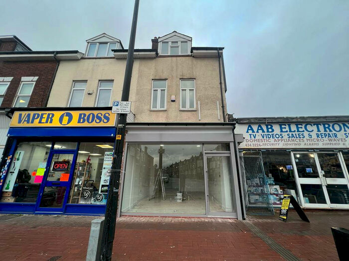 Retail Property To Rent In Bearwood Road, Smethwick, West Midlands, B66