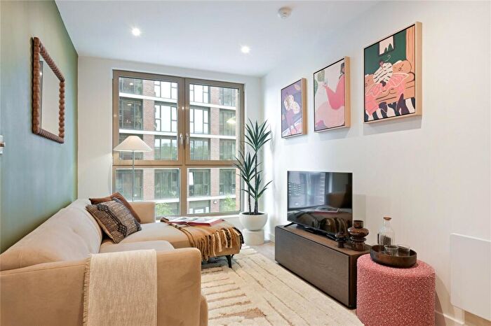 1 Bedroom Apartment To Rent In Uncle Leeds, Whitehall, LS12