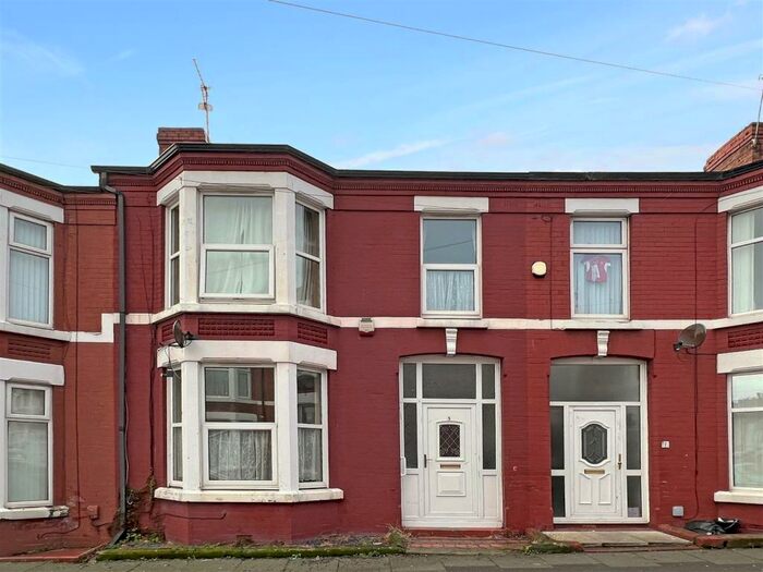 Houses for sale & to rent in CH44 0FB, Pooley Close, Liscard Wallasey