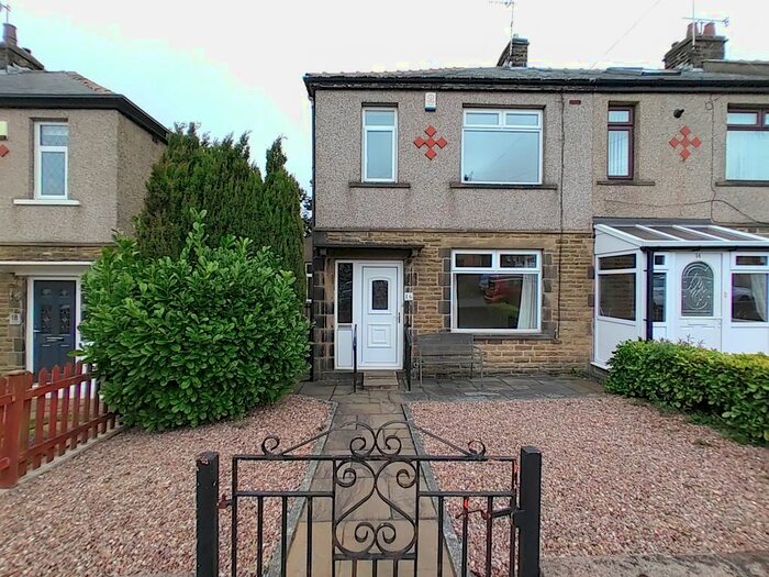 Houses for sale & to rent in BD7 2RD, Clayton Road, Great Horton Bradford