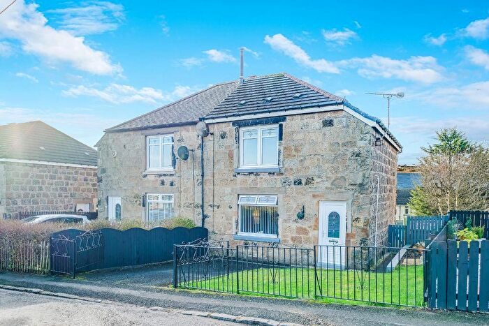 2 Bedroom Semi-Detached House For Sale In Coshneuk Road, Millerston, G33