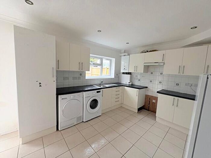 3 Bedroom House To Rent In Gerard Avenue, Coventry, CV4