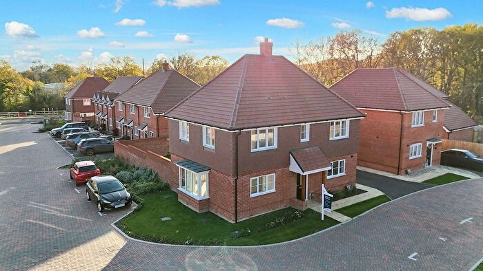 4 Bedroom Detached House For Sale In Ash Way, Orchard Park, RH14