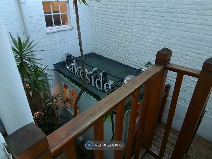 1 Bedroom Flat To Rent In Battersea Bridge Rd, London, SW11