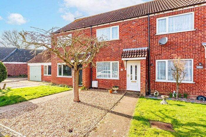 2 Bedroom Terraced House For Sale In Pavilion Court, Roydon, IP22