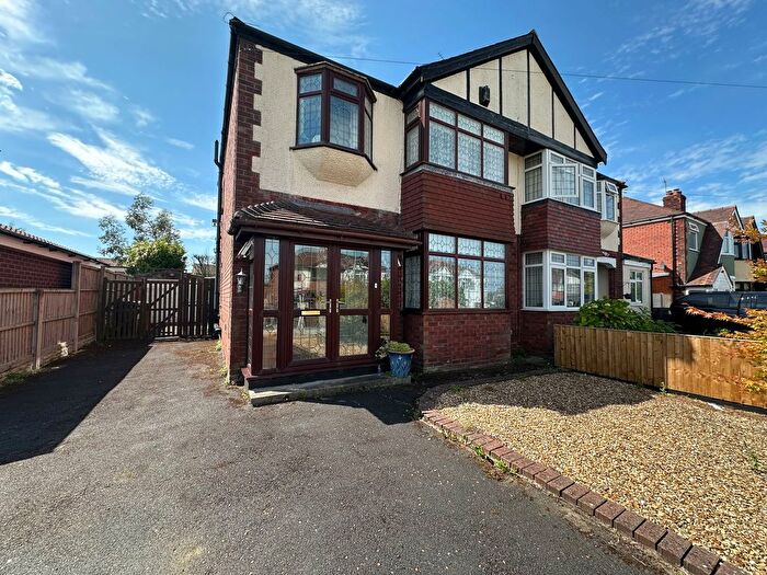 3 Bedroom Semi-Detached House For Sale In Cornelius Drive, Wirral, CH61