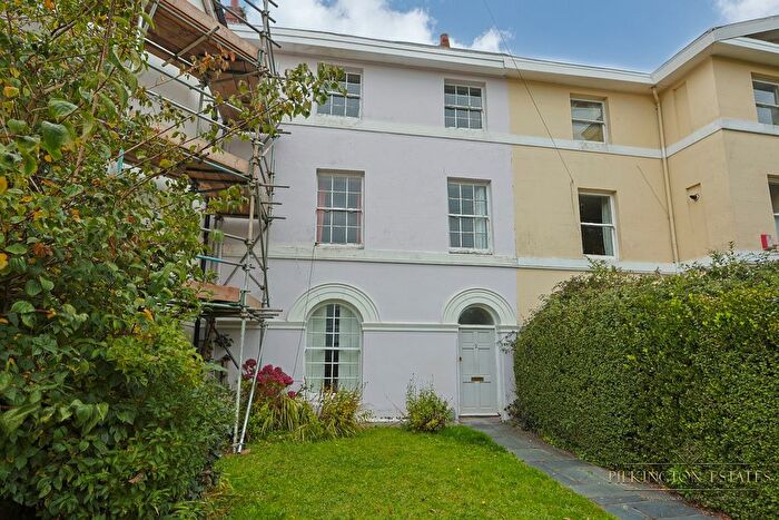 1 Bedroom Flat For Sale In Wyndham Square, Plymouth, Devon, PL1