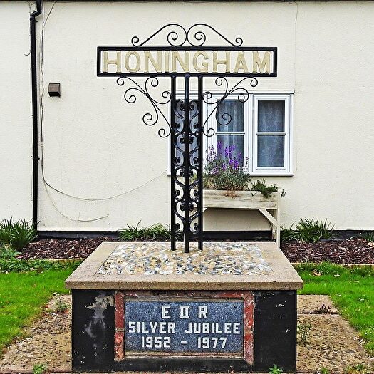 3 Bedroom Detached House For Sale In Honingham, NR9