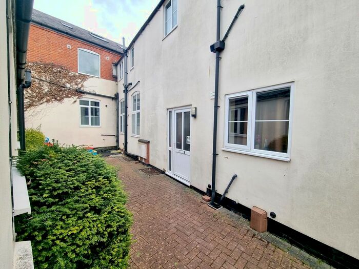 2 Bedroom Flat To Rent In Church Road, Glenfield, LE3