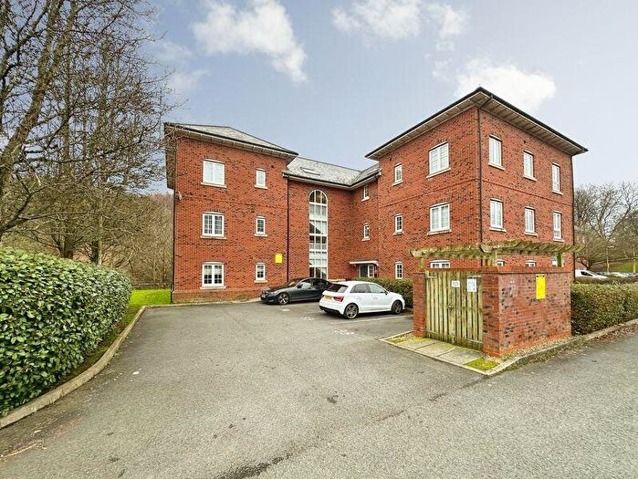 2 Bedroom Apartment For Sale In Langcliffe Place, Radcliffe, M26