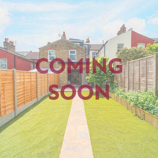 3 Bedroom Flat To Rent In Harvey Road, Hornsey, London, N8