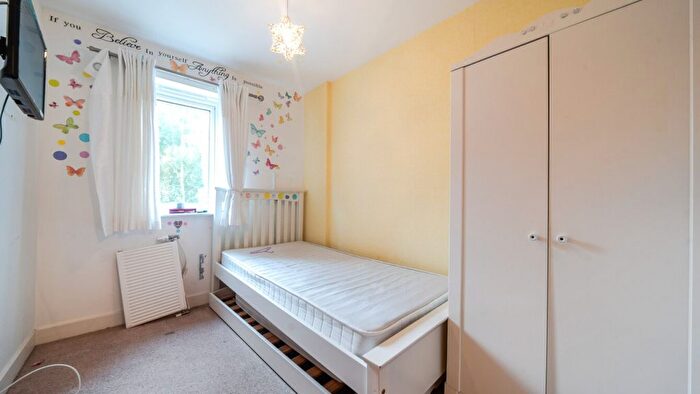 3 Bedroom Terraced House For Sale In Ranston Close, Denham, UB9