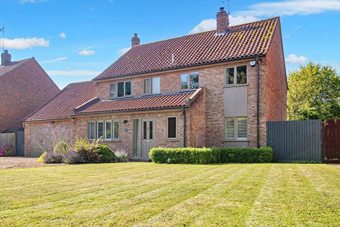 4 Bedroom Detached House For Sale In Lynn Road, Grimston, King's Lynn, PE32