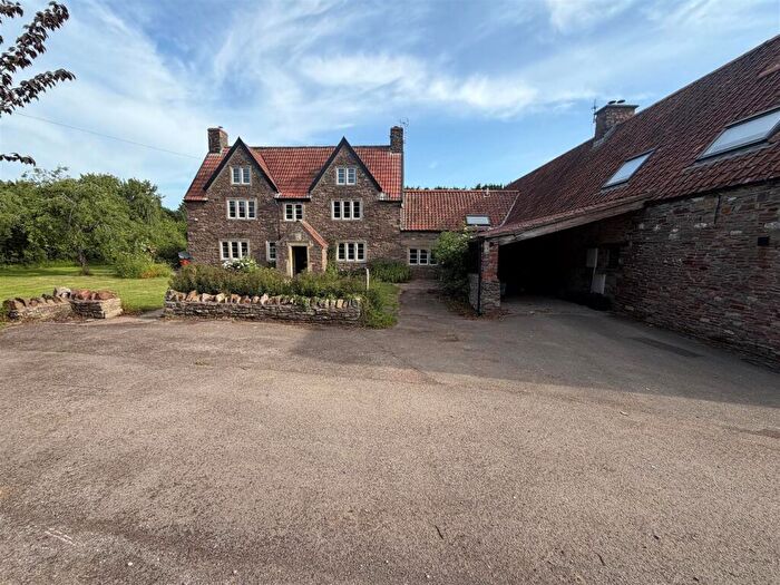 5 Bedroom Farm House To Rent In Broad Lane, Yate, Bristol, BS37