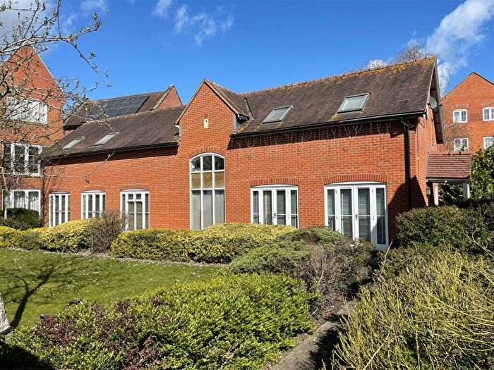 2 Bedroom Apartment To Rent In Mill Street, Wantage, OX12