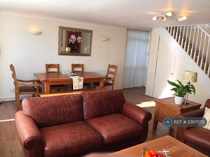 3 Bedroom Semi-Detached House To Rent In Oak Bank, Woking, GU22