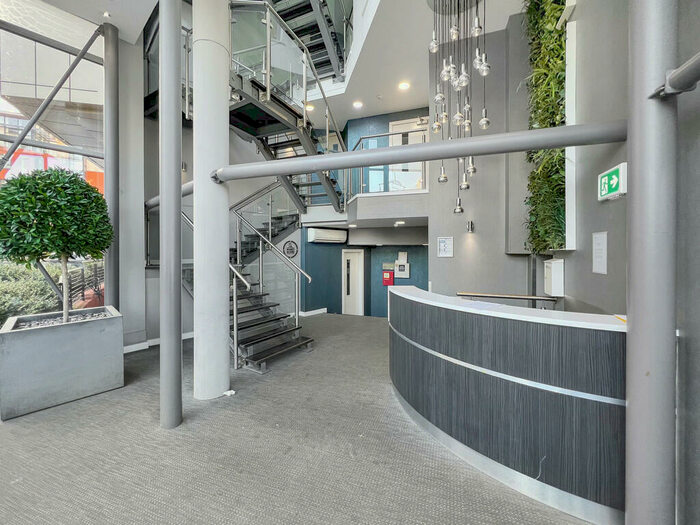 2 Bedroom Apartment To Rent In Aruba, Gotts Road, Leeds City Centre, LS12