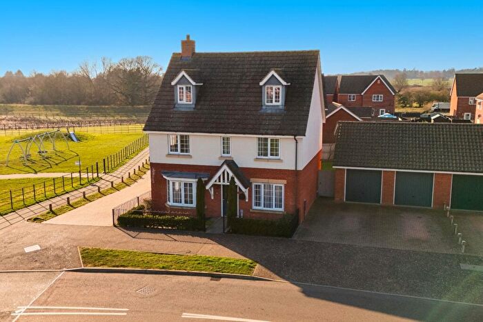 5 Bedroom Detached House For Sale In Britannia Way, Hampden View, Norwich, NR5