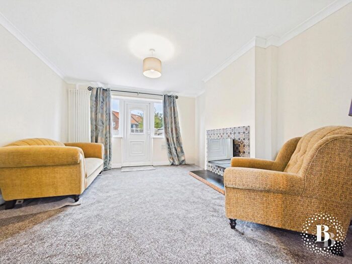 2 Bedroom Semi-Detached House To Rent In Burns Road, Dinnington, Sheffield, S25