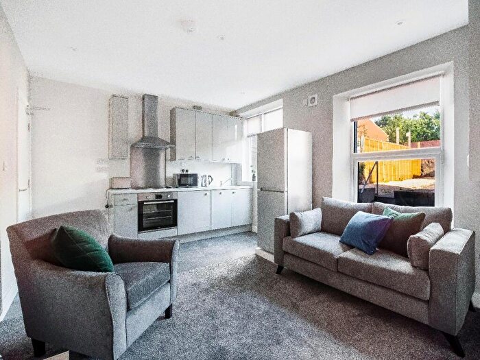 3 Bedroom House To Rent In Albert Terrace, Bristol, BS16