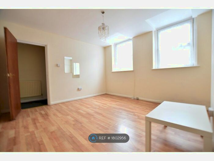 1 Bedroom Maisonette To Rent In Princess Street, Luton, LU1