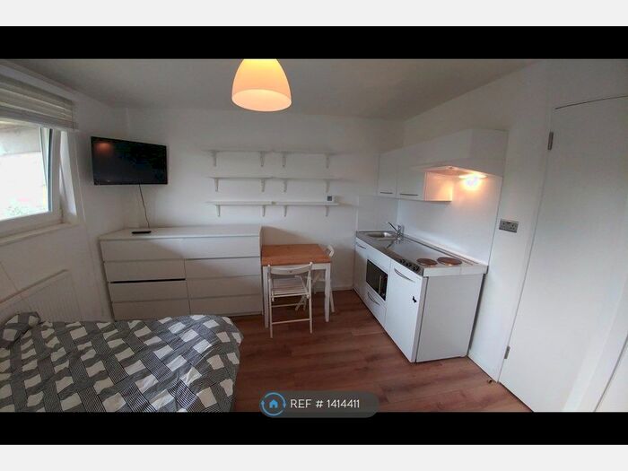 Studio To Rent In Paynes Walk, Hammersmith, W6