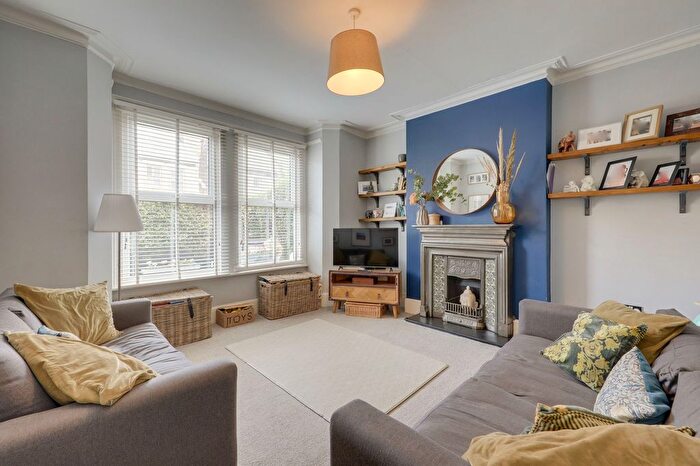 2 Bedroom Flat For Sale In Davenport Road, Catford, SE6