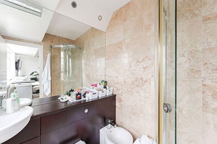 Studio To Rent In Sloane Avenue, Chelsea, London, SW3