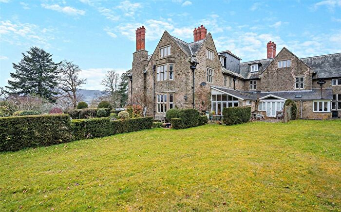 4 Bedroom Flat For Sale In Trebencyn, Abergavenny, Monmouthshire, NP7