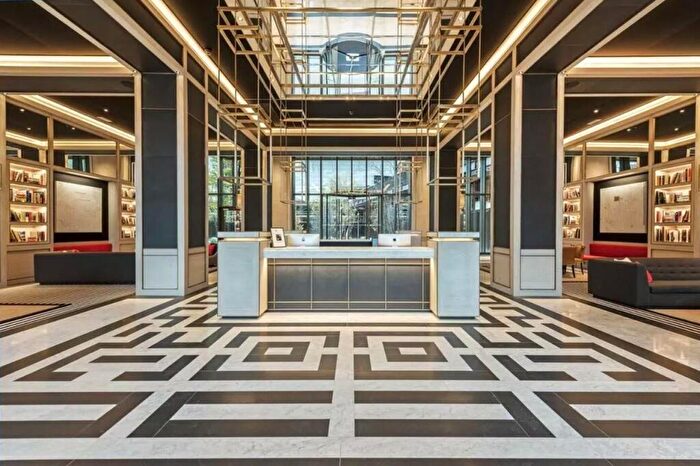 1 Bedroom Apartment To Rent In Viaduct Gardens, London, SW11