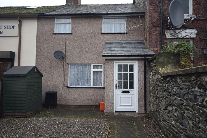 3 Bedroom Terraced House To Rent In Berwyn Street, Llangollen, LL20