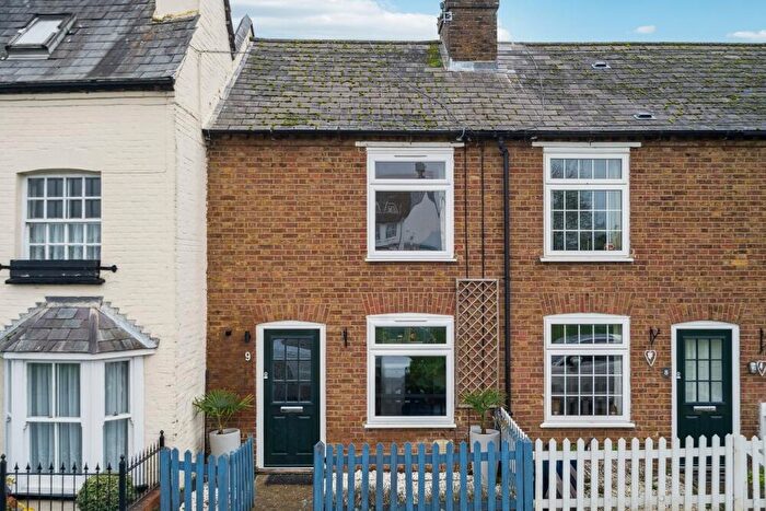 2 Bedroom Terraced House For Sale In Gold Hill East, Chalfont St Peter, SL9