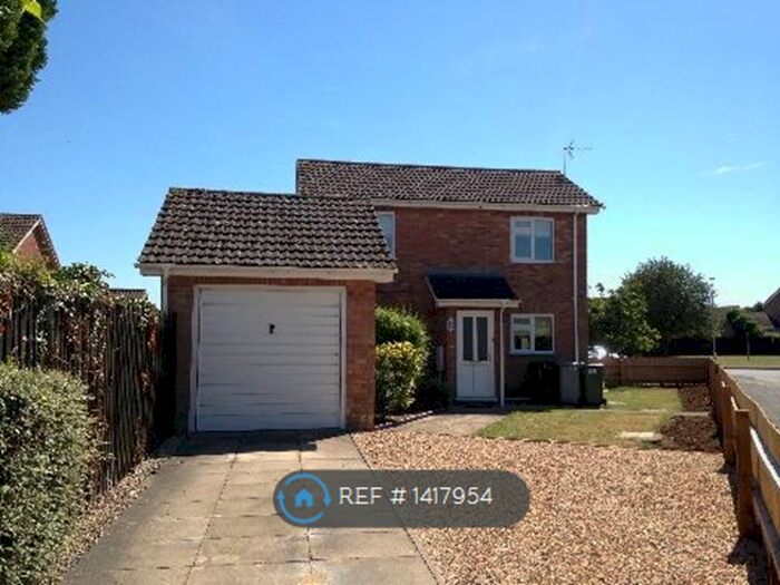 2 Bedroom Semi-Detached House To Rent In Birch Road, Stamford, PE9