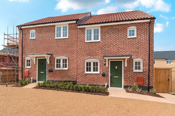 2 Bedroom Semi-Detached House For Sale In Greville Close, Little Easton, Dunmow, CM6
