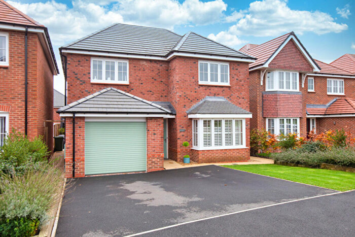 4 Bedroom Detached House For Sale In Esthwaite Close, Warton, PR4