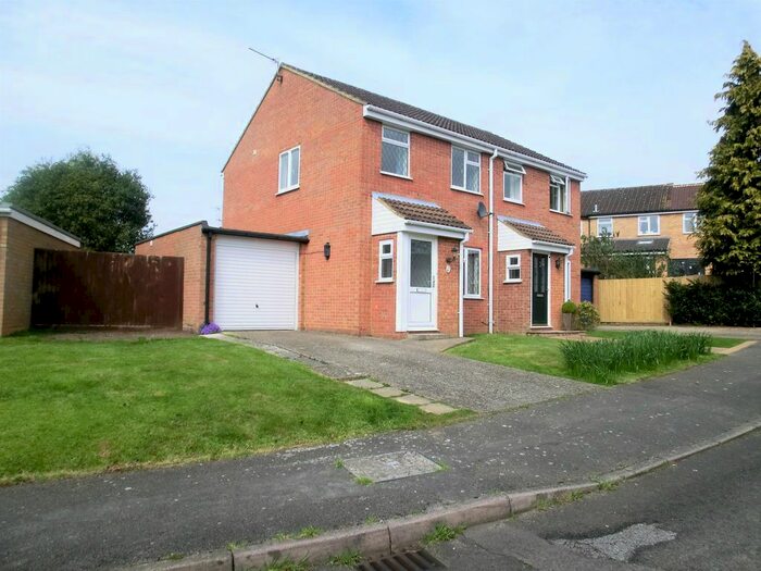 2 Bedroom Semi-Detached House To Rent In Jupiter Way, Wokingham RG41