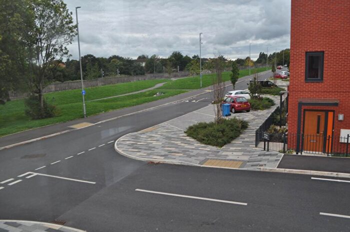 4 Bedroom Terraced House To Rent In Athole St, Salford, M5