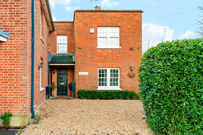 2 Bedroom End Of Terrace House For Sale In Aylesbury End, Beaconsfield, HP9