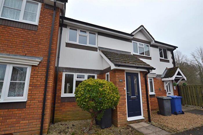 2 Bedroom Terraced House To Rent In Water Rede, Church Crookham, GU52