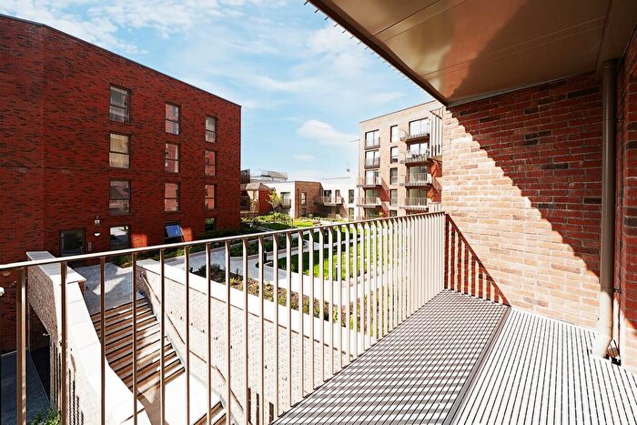 1 Bedroom Apartment For Sale In Moorbridge Road, Maidenhead, SL6