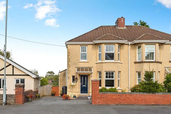 3 Bedroom Semi-Detached House For Sale In Cecil Road, Gowerton, Swansea, SA4