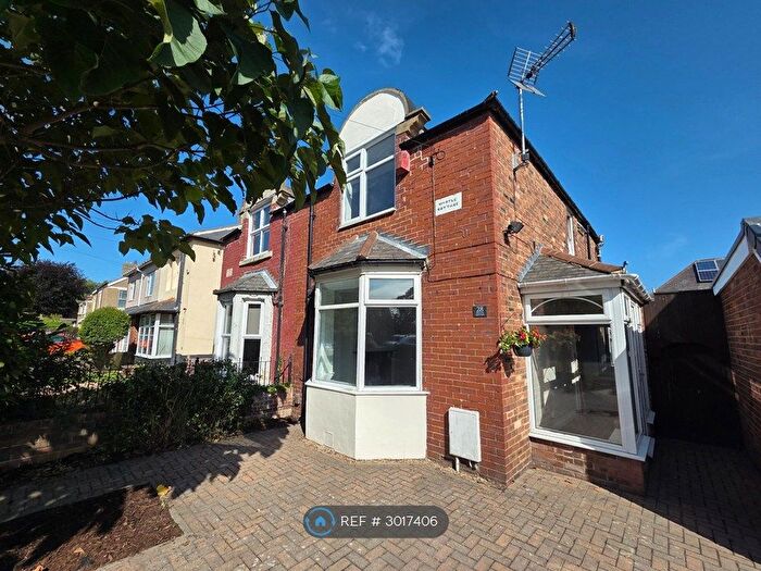 2 Bedroom Semi Detached House To Rent In West Lane, Newcastle Upon Tyne, NE12