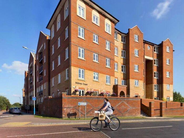 1 Bedroom Flat To Rent In Medway Wharf Road, Tonbridge TN9