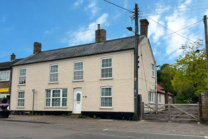 3 Bedroom Link Detached House To Rent In High Street, Lakenheath, IP27