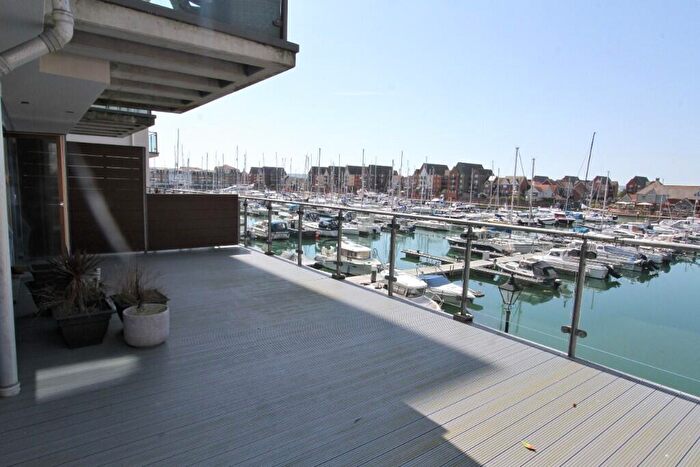 2 Bedroom Apartment For Sale In Midway Quay, Sovereign Harbour, BN23