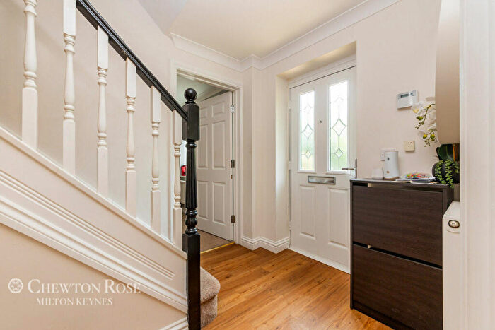 5 Bedroom Town House For Sale In Newport Road, Woburn Sands, MK17